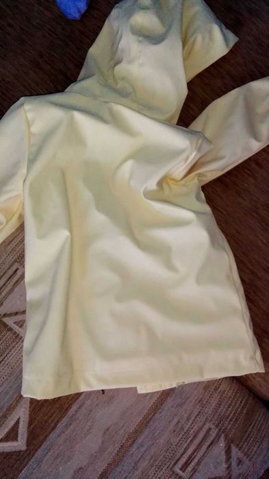 Kurtka na wiosnę dla dziewczynki roz. 86