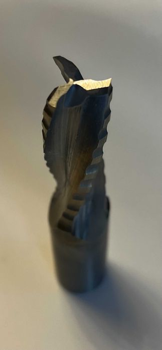 Frez spiralny do obróbki zgrubnej i wykańczającej Leitz