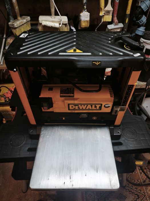 Grubościówka DeWalt DW733