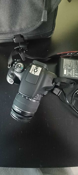Máquina Fotográfica  Canon