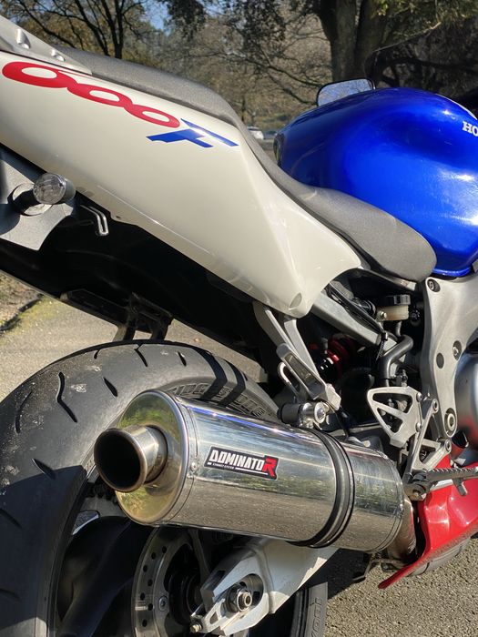 Honda CBR 600 F4 2000 TRICOLOR como nova