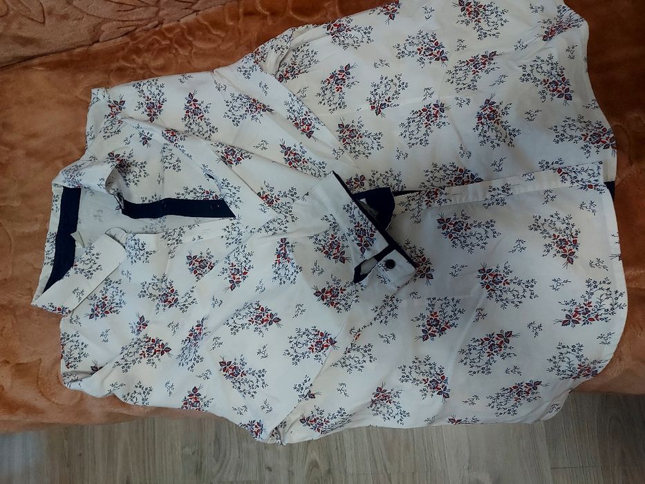 Sprzedam bluzkę damską