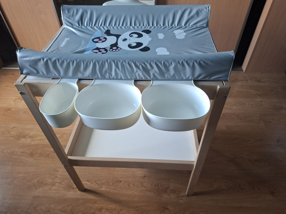 Wolnostojący przewijak Ikea