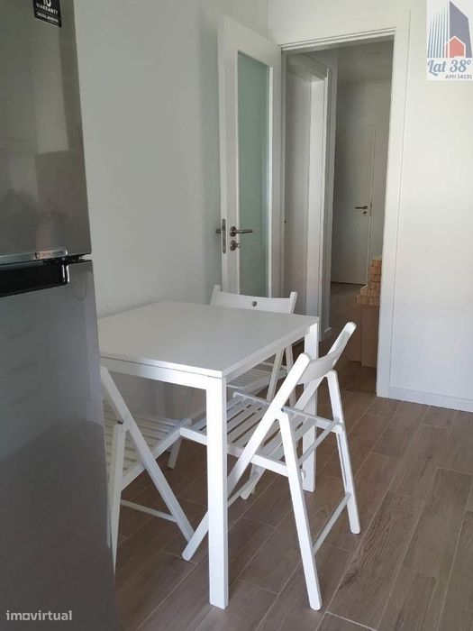 Quarto para estudante ou jovem trabalhadora (raparigas)