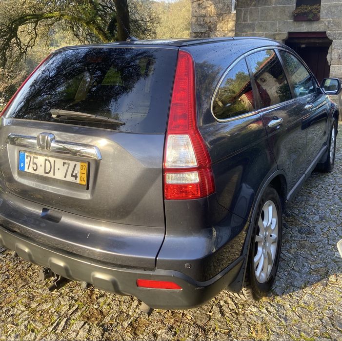 Honda crv 2.2 .poucos km. Excelente.
