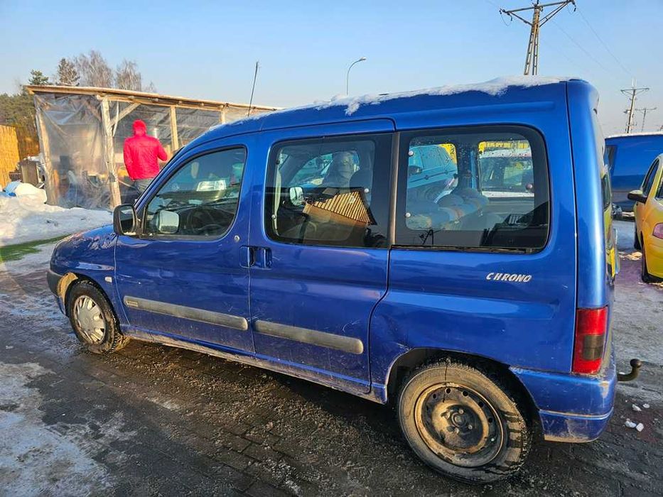 Citroen Berlingo 2001/1.4benzyna/5os/hak/opłaty akt