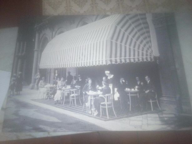 Set of 2 Frames64552102916865121