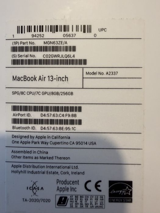 MacBook Air 13” M1 A2337 8GB RAM