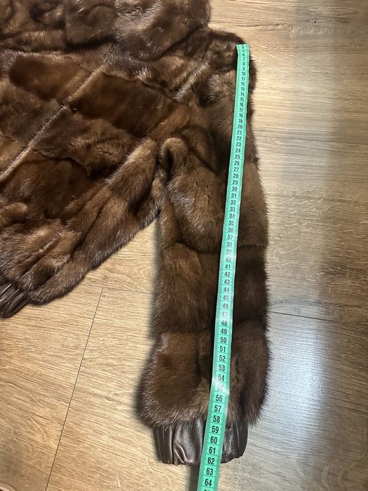 Норкова шуба бомбер