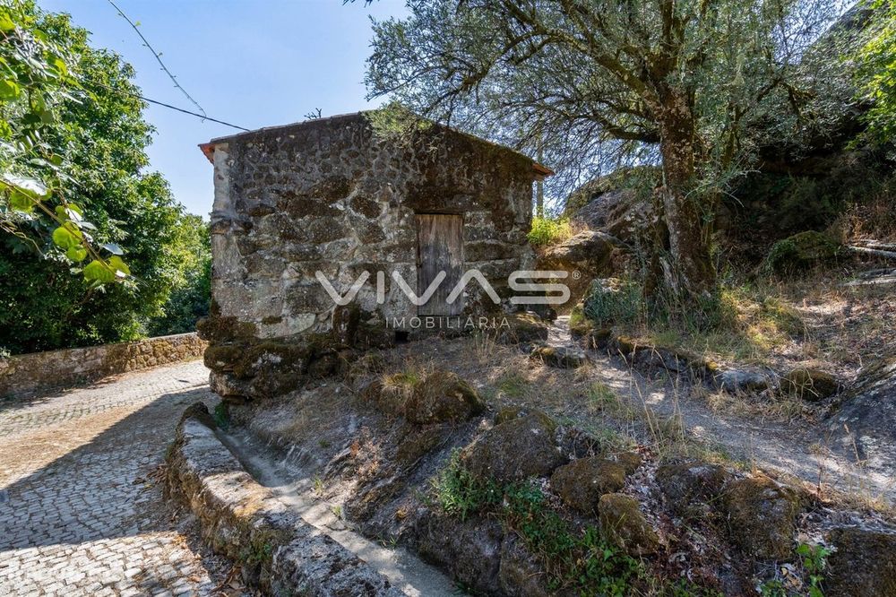 Moradia para Restaurar T0 Venda em Cabril,Montalegre