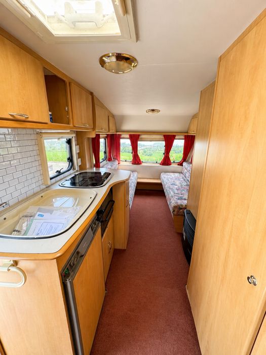 Caravana Bailey Discovery 100 de 2004 impecável