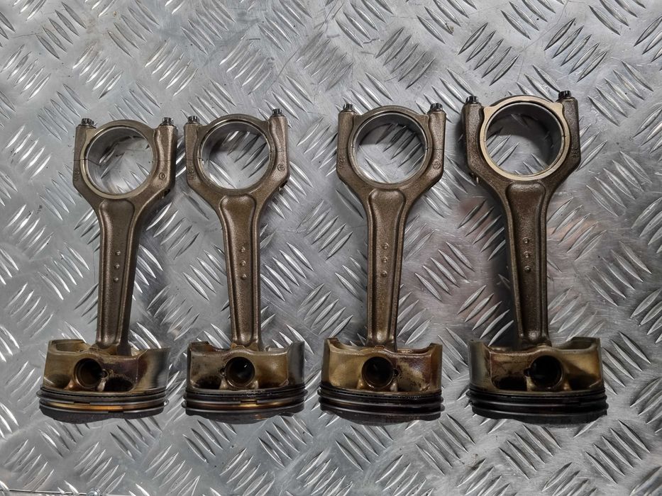 Tłok korbowód Bmw e60 e87 e90 N52