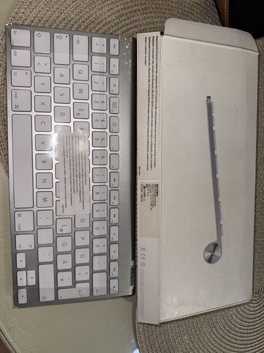 Apple wireless keyboard