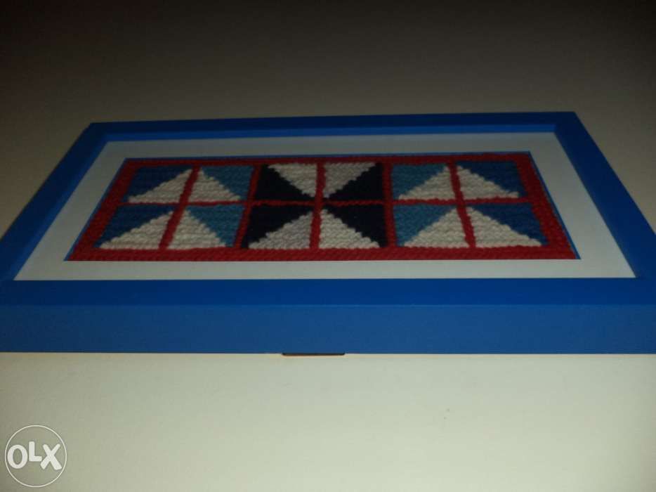 Quadros de Arraiolos - artesanato (feito â mão) moldura feita à medida