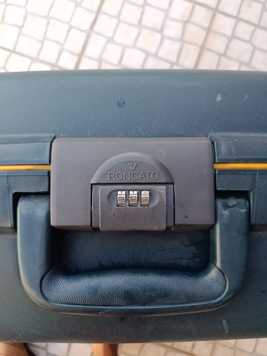 Mala de viagem de elevada qualidade da roncato