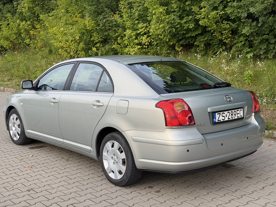 Toyota Avensis 1.8 bezyna ZAMIANA