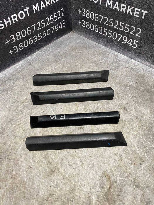 Молдинг накладка переднього крила ліва права BMW 3 Series E36