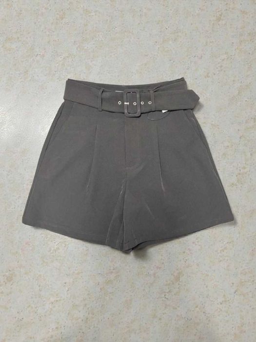 Lote de roupa/calçado- LIQUIDAÇÃO DE STOCK