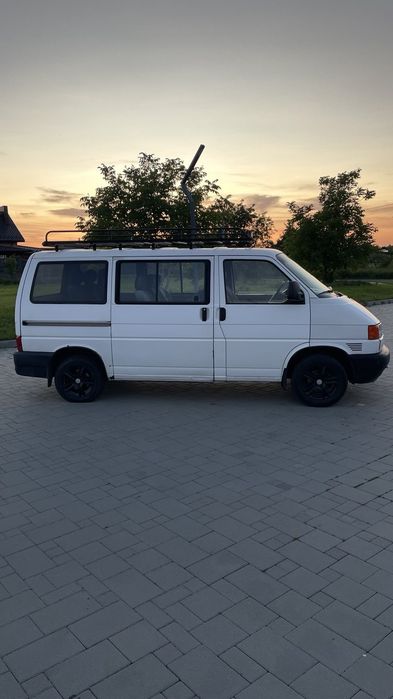 Продам ,Бус Т4 1,9 д пасажир .