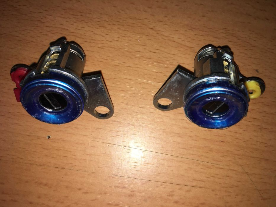 Cilindros fechadura porta - Toyota Corolla 93-97