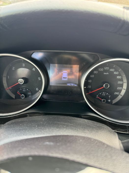 KIA CEED SW 1.6 diesel 136 cavalos