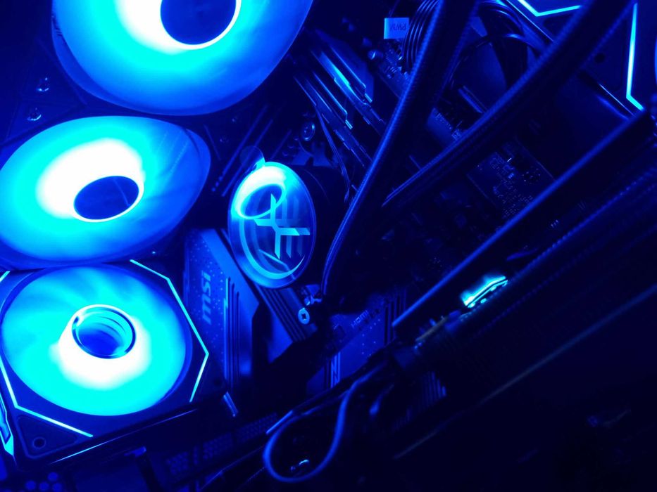 Nowy PC Do Gier R7 7800X3D/B650/32GB/RX9070XT 16GB/SSD GwarancjaOkazja