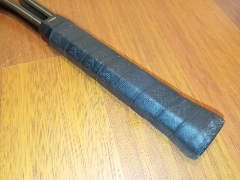 Raquete de tênis Yamasaki