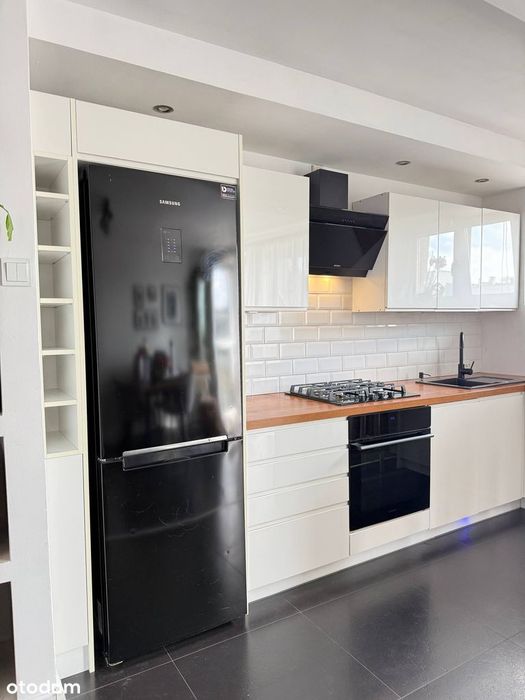 Apartment in Sosnowiec, Dańdówka - More