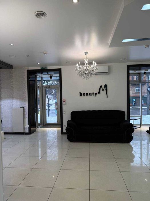 Ідеальне приміщення на оренду. Фасад.