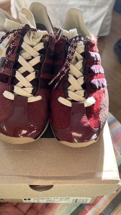 Adidas music bordeaux