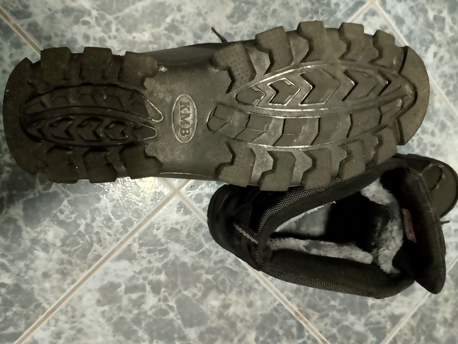 Buty ocieplane męskie   KMB raz założone traper rozmiar 46