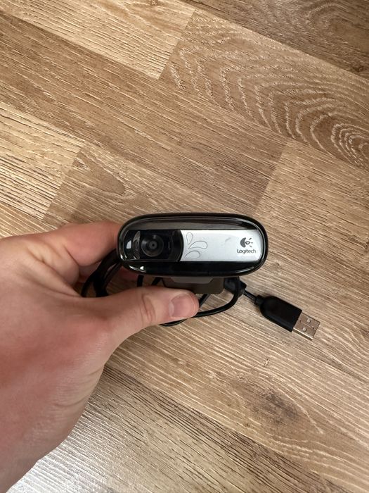 Веб-камера Logitech C270 HD з мікрофоном