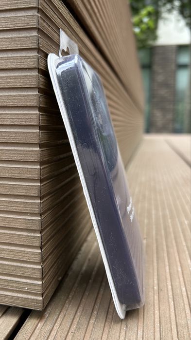 Silikonowe Etui do Iphone’a 14 Pro w kolorze Purple (Fioletowym)