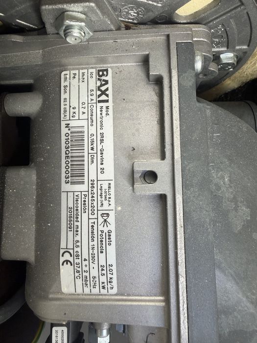 Caldeira para aquecimento central a gasoleo + depósito 700L