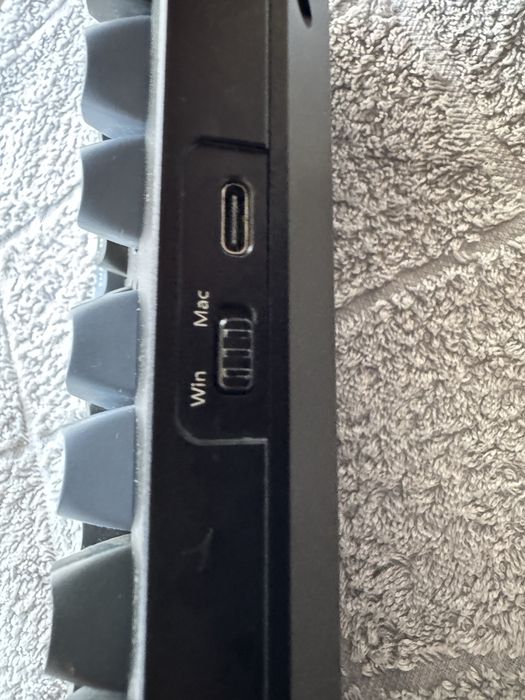 Механічна клавіатура Keychron Q8 кастомізована