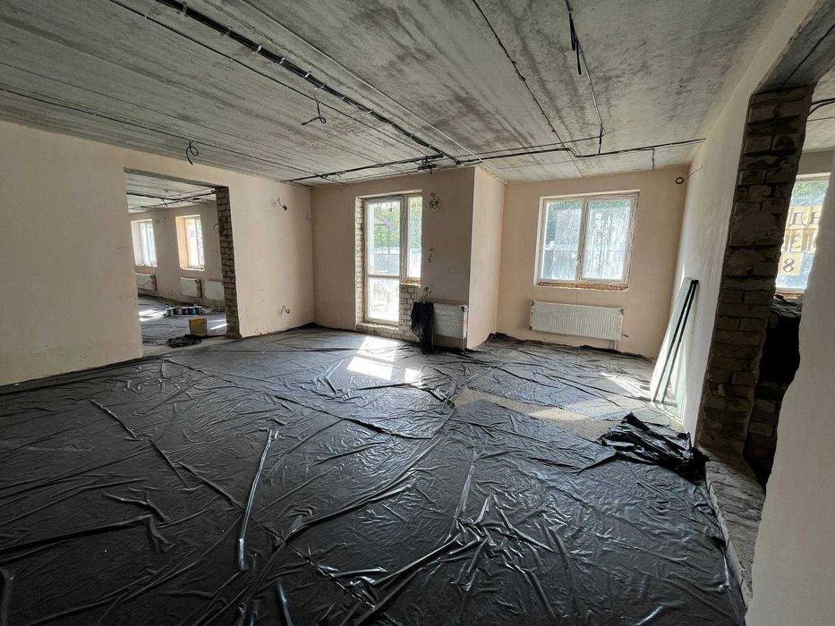 Продаж приміщення 103м2/ Тракторний завод/ Червона лінія/ ЖК Миру