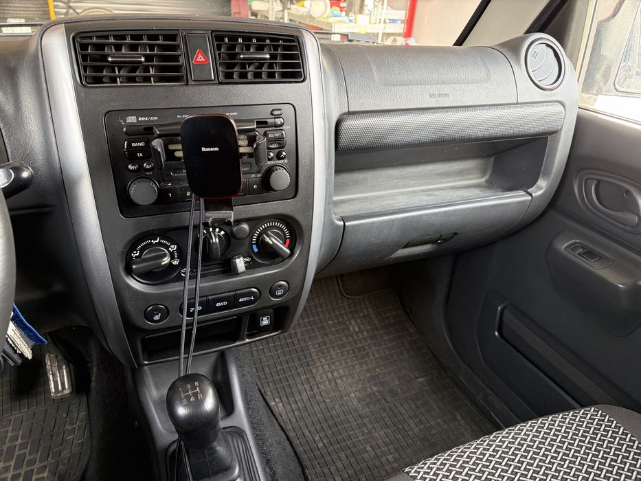 Suzuki Jimny 2011 r.