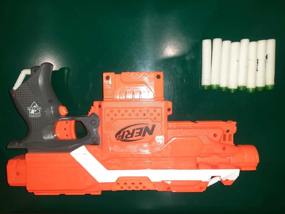 Pistolet Nerf N-Strike Elite Stryfe