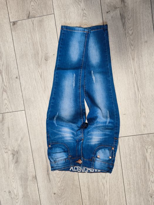 Джинсы детские , как новые!! 116 см