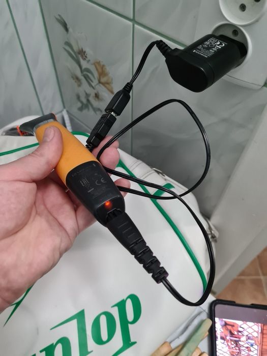 Бритва Триммер Remington MB050 на Акумуляторі з Зарядкою