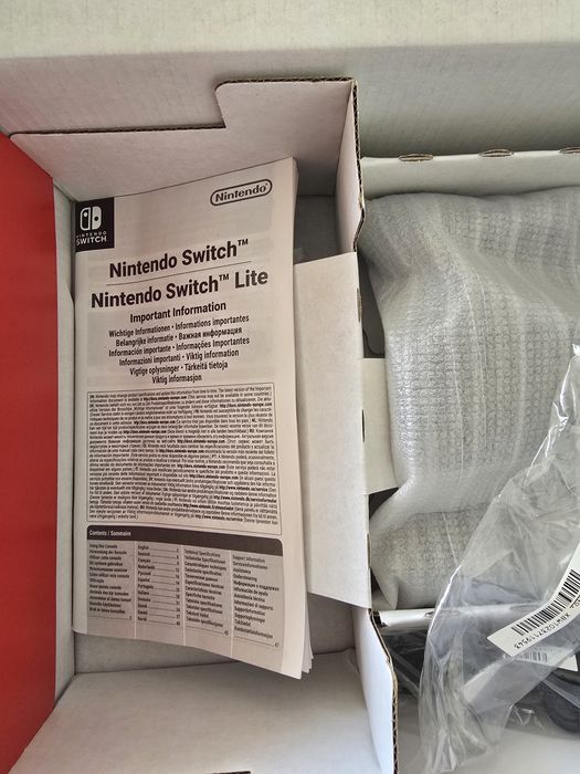 Consola Nitendo switch+Joy-Cons novos