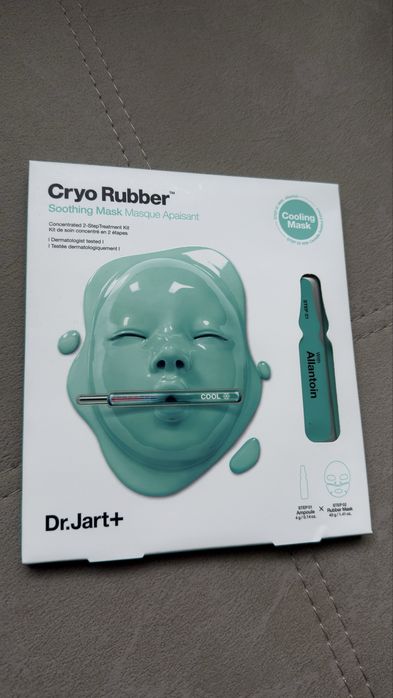 Заспокійлива гідрогелева альгінатна маска Dr.Jart+ Cryo Rubber with Soothing Allantoin