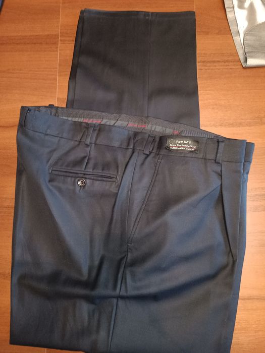 Мужской классический костюм