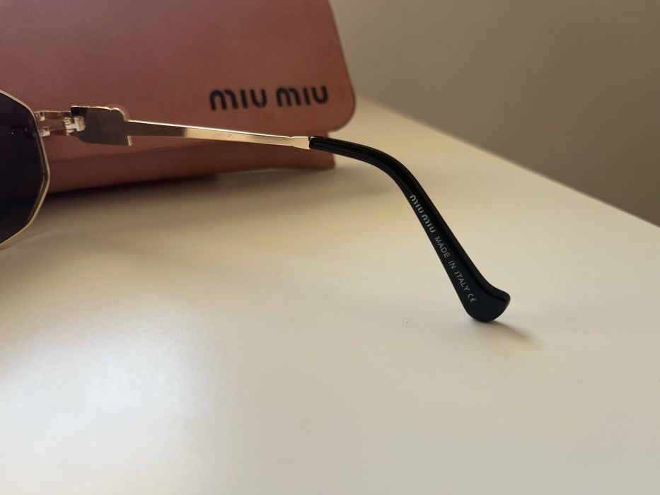 Oculos de sol Miu Miu