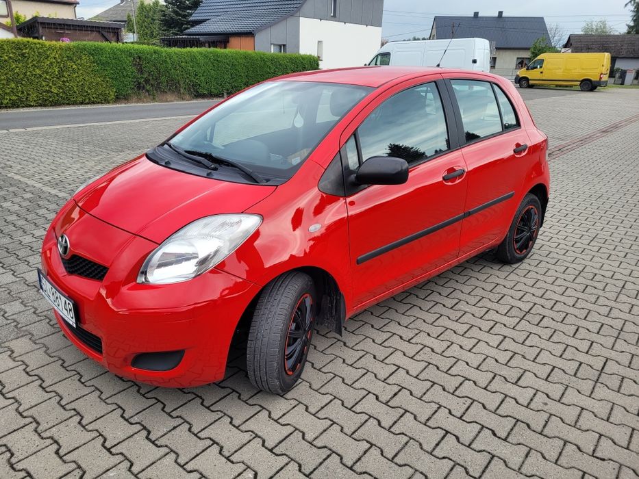 Toyota Yaris II, 1.0 benzyna 2011r