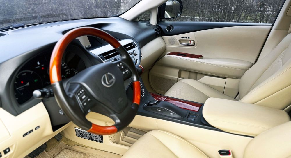 Продам LEXUS RX450H HIBRID 2011рік.