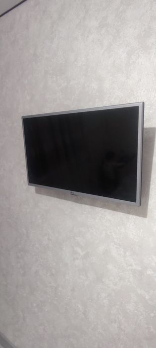 Продам телевізор LG32