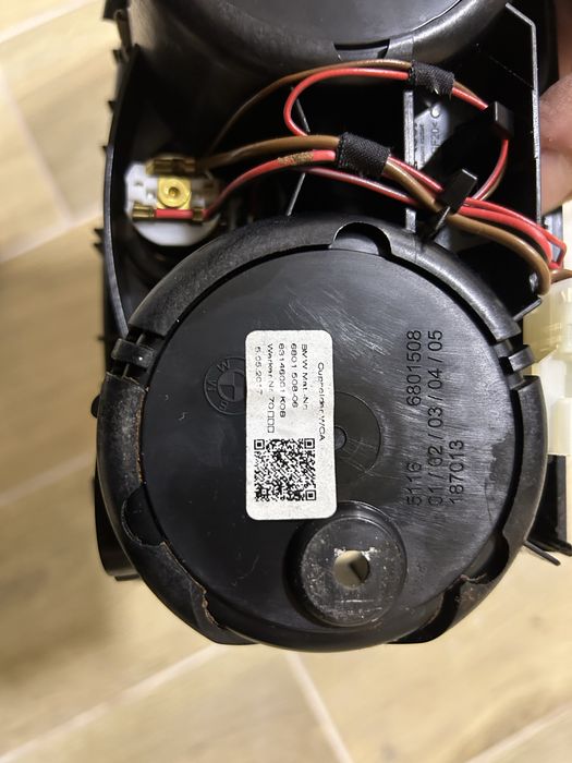 Підстаканник bmw g30