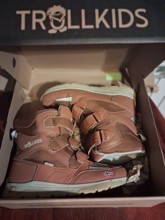 Buty zimowe TROLLKIDS rozm 38
