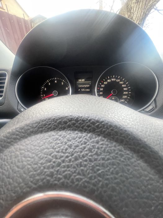 Авто Фольцваген Гольф 6